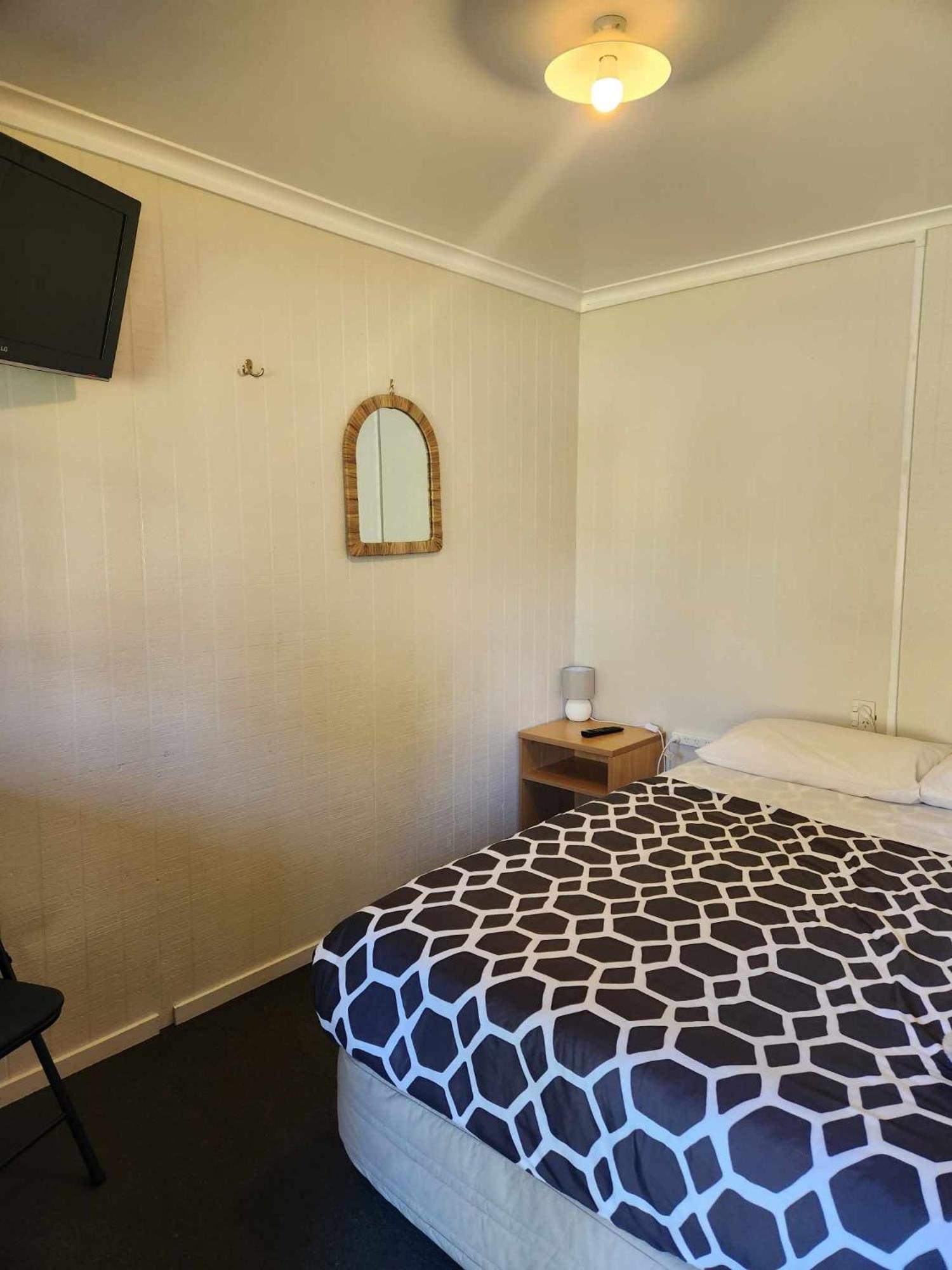 Bulls Motel & Holiday Park Halcombe Ngoại thất bức ảnh